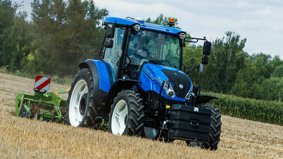 قطعات تراکتور , قطعات تراکتور t6090 , نیوهلند , قطعات تراکتور نیوهلند TM155 , قطعات گاو آهن , ادوات کشاورزی , محمدی زاده , قطعات یدکی نیوهلند , قطعات نیوهلند , ادوات کشاورزی نیوهلند , تولیدات نیوهلند , ماشین آلات نیوهلند , شرکت نیوهلند , تراکتور نیوهلند T6090 , نیولند , مقایسه TM155 و T6090 , 
